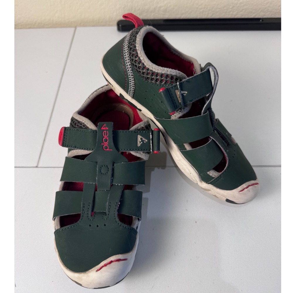 Plae Sam 2.0 Youth Kids Size 1 Green Camo Fisherman Sandals Hook Loop Straps